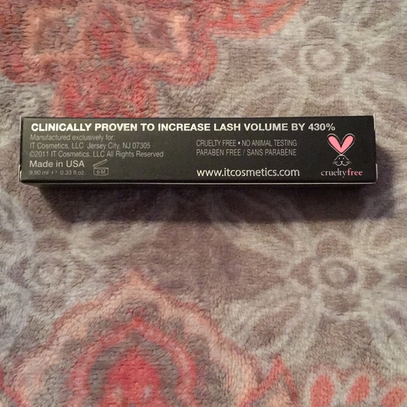 COPY - It Cosmetics Hello Lashes - Picture 2 of 3